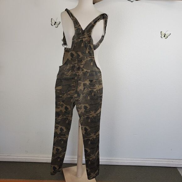 American Bazi distressed camo skinny overalls - Picture 1 of 9